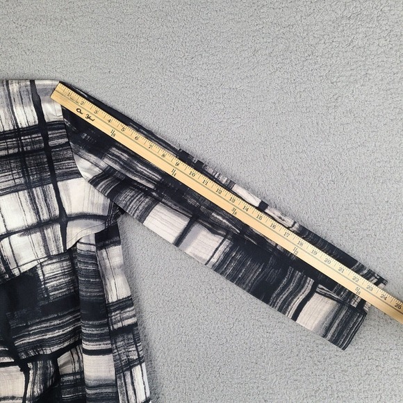 Simply Vera‎ Jacket Blazer Womens Small Black White Plaid Button Double Breasted - Picture 15 of 16